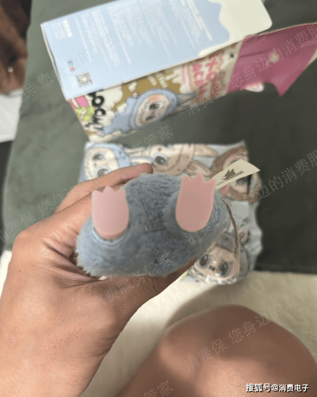 好消息！买到labubu了！坏消息，好像是bob mart的……