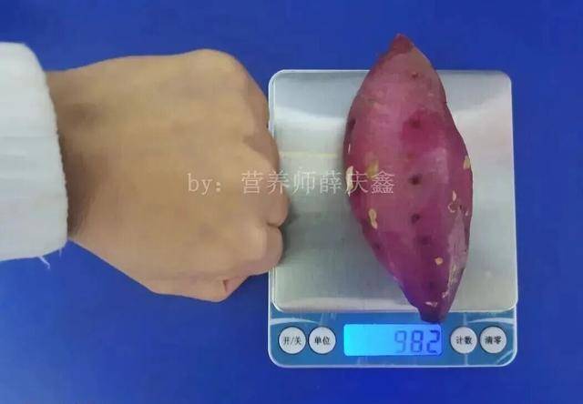 冬天，真不建议你吃太多烤红薯（不是因为容易胖）