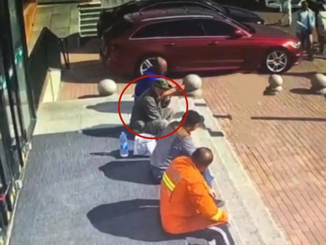 沈阳20年前手机店血案告破：店内兄妹一死一伤，一嫌疑人抢劫杀人后带情人外逃，靠打零工干力工为生